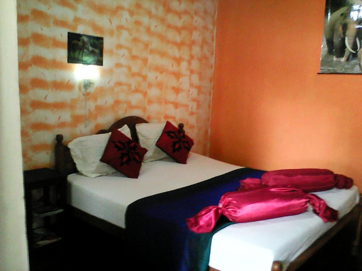 Lotus Inn Tourist Resort Dambulla Eksteriør billede