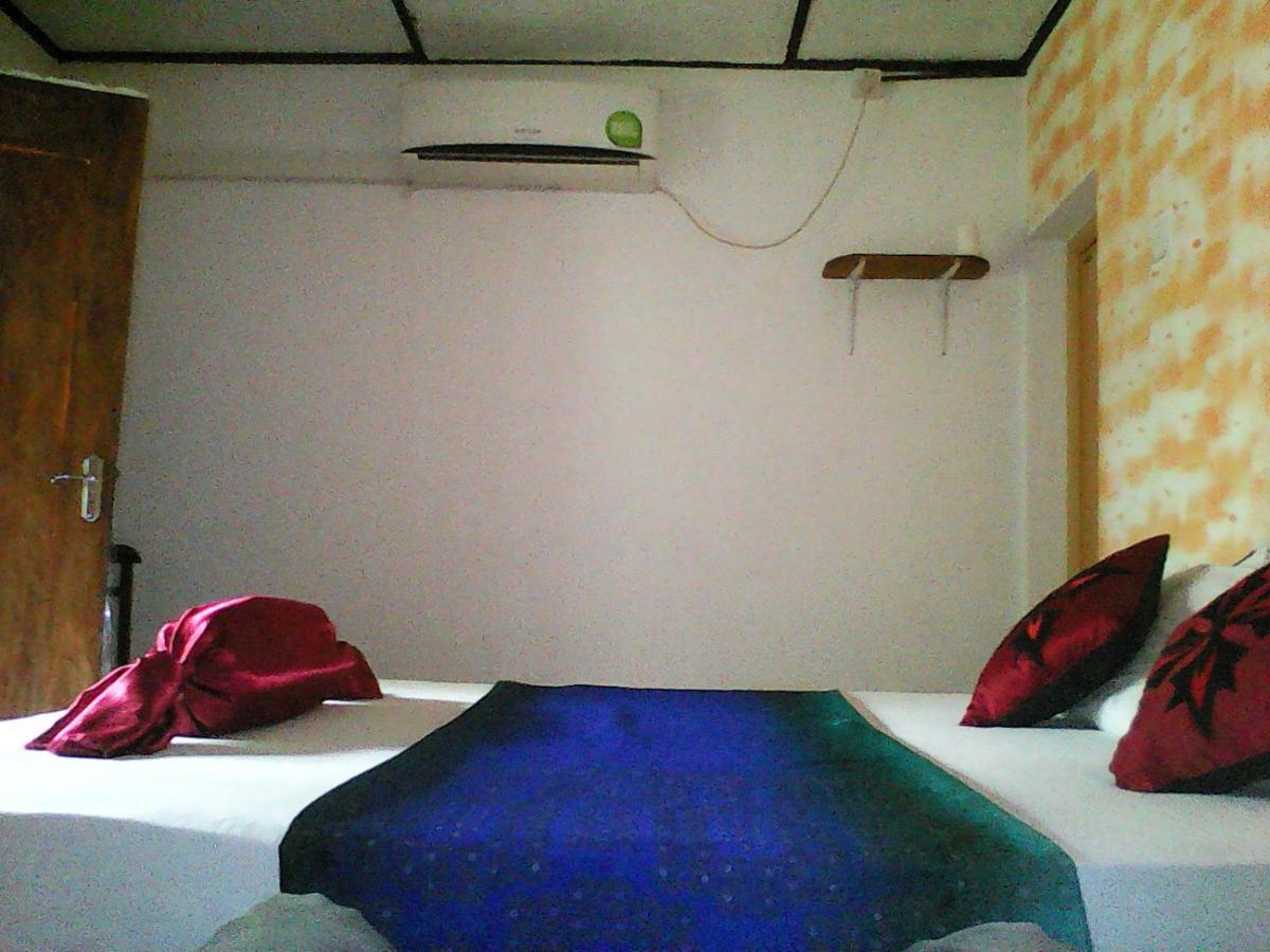 Lotus Inn Tourist Resort Dambulla Eksteriør billede